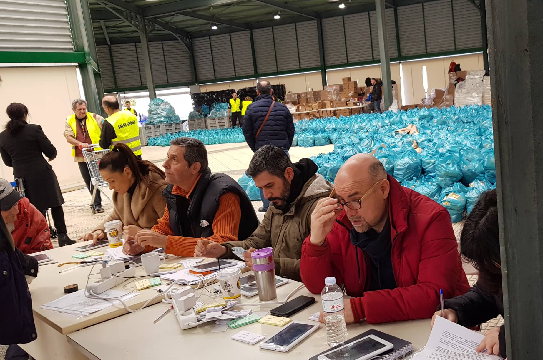 Μοιράστηκαν τρόφιμα σε 2.624 οικογένειες του Δήμου Λαρισαίων 